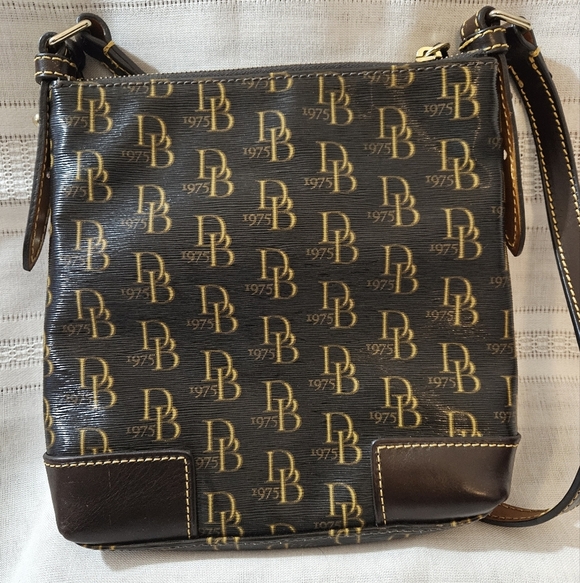 Dooney & Bourke Brown Crossbody Bag - Picture 4 of 14